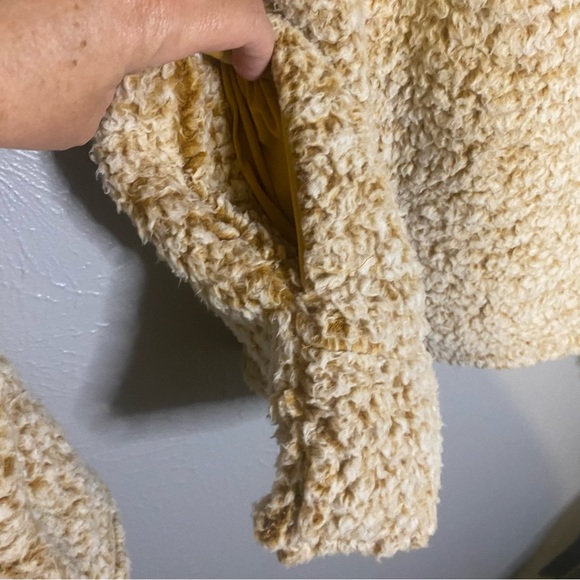 Love Tree fuzzy 3/4 zip pullover with pockets - Picture 5 of 5